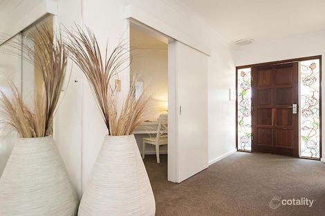 Property photo of 162 Oceanside Promenade Mullaloo WA 6027