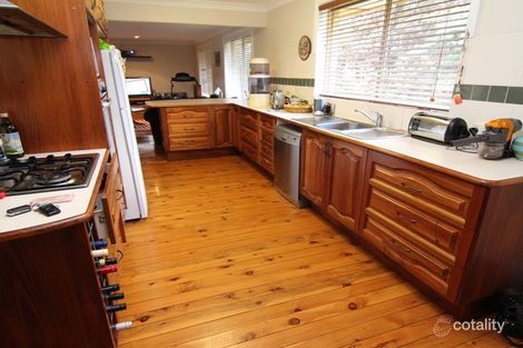 Property photo of 3 Burreburry Crescent Orange NSW 2800