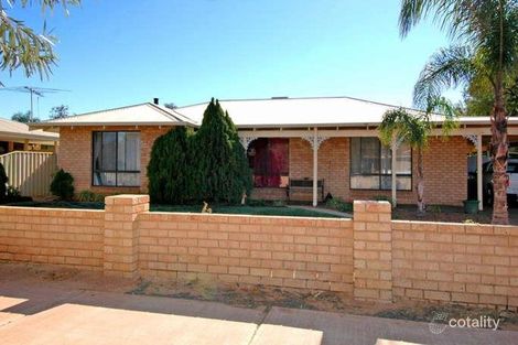 6 Parry Way, Boulder, WA 6432