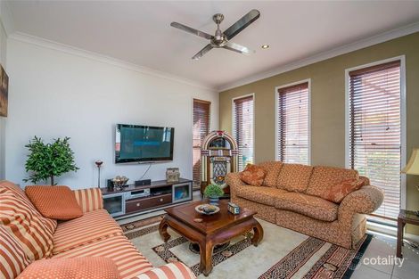 2/16 Cypress Tce, Palm Beach, QLD 4221