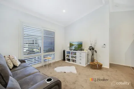 Property photo of 70/2 Macleay Drive Halekulani NSW 2262