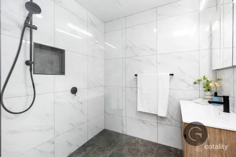 Property photo of 4/17 Waratah Avenue Tullamarine VIC 3043