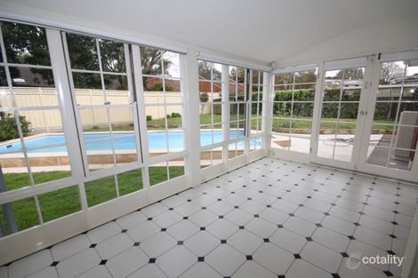 9 Cambridge St, Vale Park, SA 5081