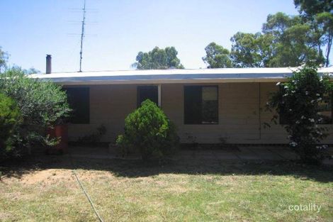 Property photo of 1 Cardwell Road York WA 6302