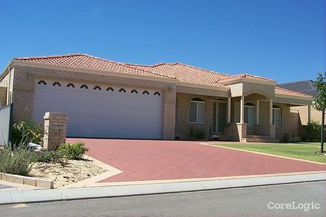 9 Peterborough Cir, North Lake, WA 6163