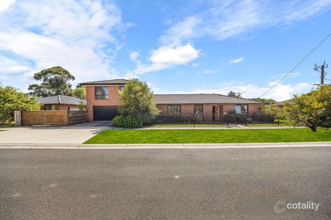 Property photo of 11 Roberts Road Cranbourne VIC 3977