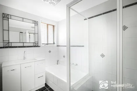 Property photo of 1/1 Rifle Range Road Bligh Park NSW 2756