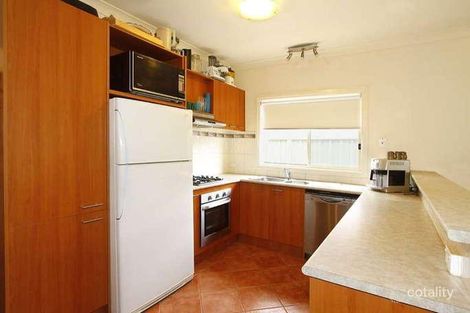Property photo of 5 Fawkner Lane Craigieburn VIC 3064