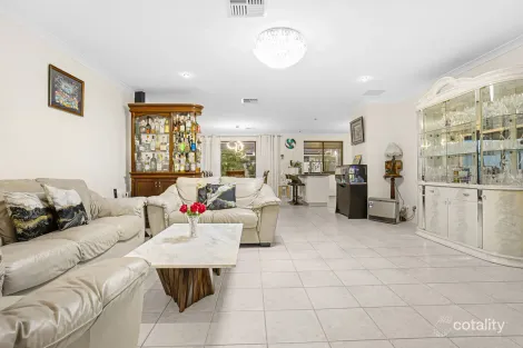 Property photo of 6 Barwon Turn Hammond Park WA 6164