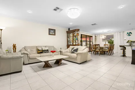 Property photo of 6 Barwon Turn Hammond Park WA 6164