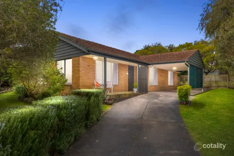 3 Charmaine St, Dromana, VIC 3936