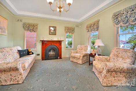 Property photo of 310 Heaths Road Hoppers Crossing VIC 3029