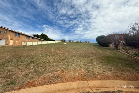 Property photo of 20 Panorama Crescent Parkes NSW 2870