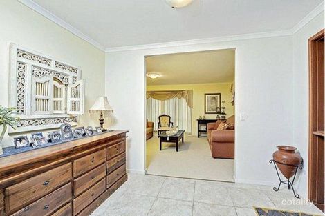 Property photo of 10 Carron Court Runcorn QLD 4113