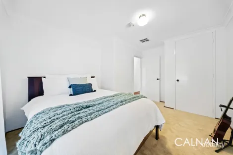 Property photo of 8 Empen Court Leeming WA 6149