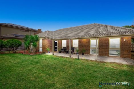 Property photo of 8 Blaxland Drive Rowville VIC 3178