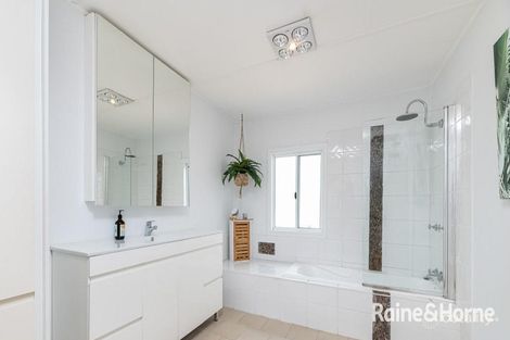 Property photo of 24 Cowper Drive Camden South NSW 2570