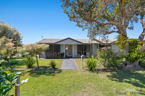 8 Victoria Ave, Pottsville, NSW 2489