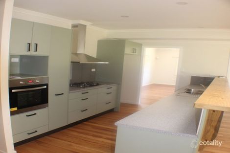 Property photo of 55 Bernays Road Wynnum West QLD 4178