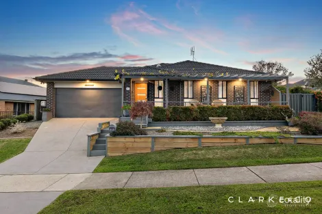 42 Darcys Cct, Gillieston Heights, NSW 2321