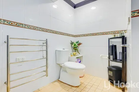 Property photo of 9 Hasluck Place West Bathurst NSW 2795