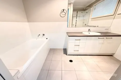 Property photo of 1 Cameron Street Chinchilla QLD 4413