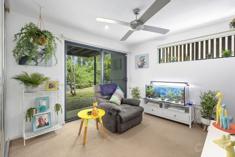 Property photo of 32 Summit Drive Coffs Harbour NSW 2450
