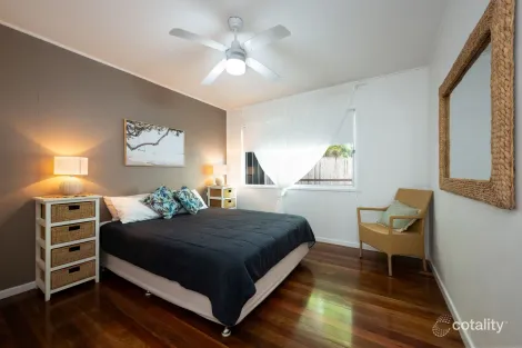 Property photo of 30 Dammerel Crescent Emerald Beach NSW 2456