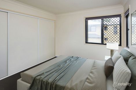 Property photo of 3/10 Redarc Street Fairfield QLD 4103