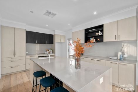 Property photo of 8 Balaclava Avenue Altona Meadows VIC 3028