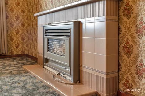 Property photo of 100 Melbourne Avenue Glenroy VIC 3046
