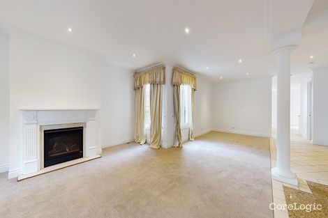 Property photo of 291 Barkers Road Kew VIC 3101