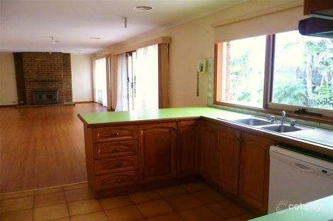 Property photo of 35 Garden Grove Drive Mill Park VIC 3082