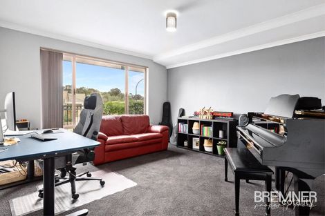 Property photo of 8 Camborne Approach Bertram WA 6167