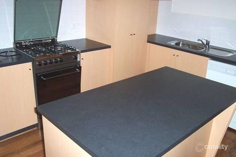 2/272 Hawthorn Rd, Caulfield, VIC 3162