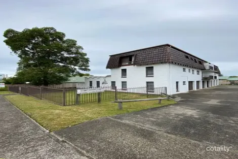 Property photo of 2/18 Commerce Street Taree NSW 2430