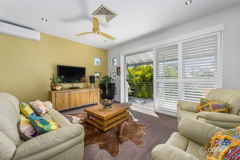 2/36 Nankeen Ave, Paradise Point, QLD 4216