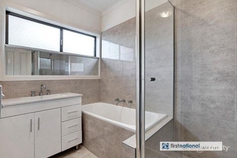 Property photo of 3/48 Warwick Road Greensborough VIC 3088