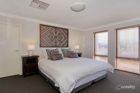 Property photo of 61 Edgecombe Pass Aveley WA 6069