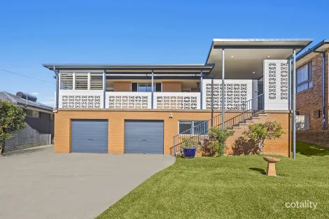 18 Dirrigeree Cres, Sawtell, NSW 2452