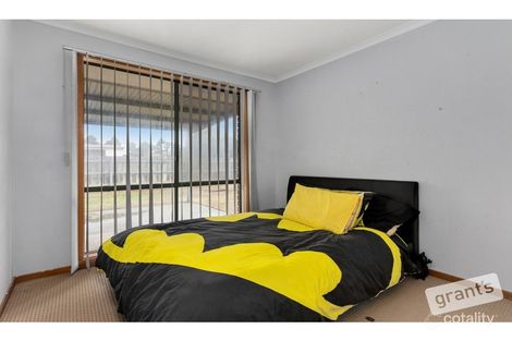 Property photo of 29 Godwin Crescent Cranbourne North VIC 3977
