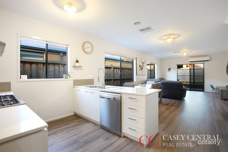 Property photo of 11 Lindwall Drive Cranbourne West VIC 3977