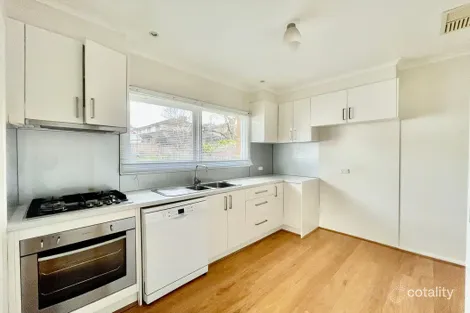 Property photo of 2 Fiander Avenue Glen Waverley VIC 3150