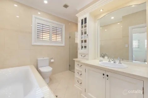 Property photo of 21 Amourin Street North Manly NSW 2100