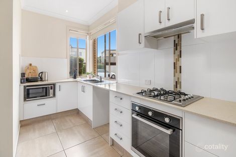 Property photo of 30 Emily Way Varsity Lakes QLD 4227