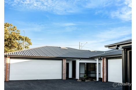4/4 Pyrenees Cl, Middle Ridge, QLD 4350