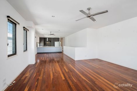 Property photo of 1/3 First Avenue Palm Beach QLD 4221