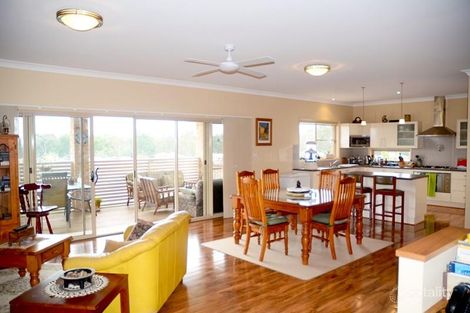 Property photo of 261 Johns Road Wadalba NSW 2259
