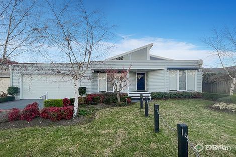 Property photo of 2 Atlantic Place Berwick VIC 3806