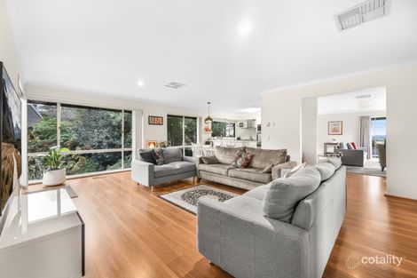 Property photo of 16 Saddleback Ridge Chirnside Park VIC 3116